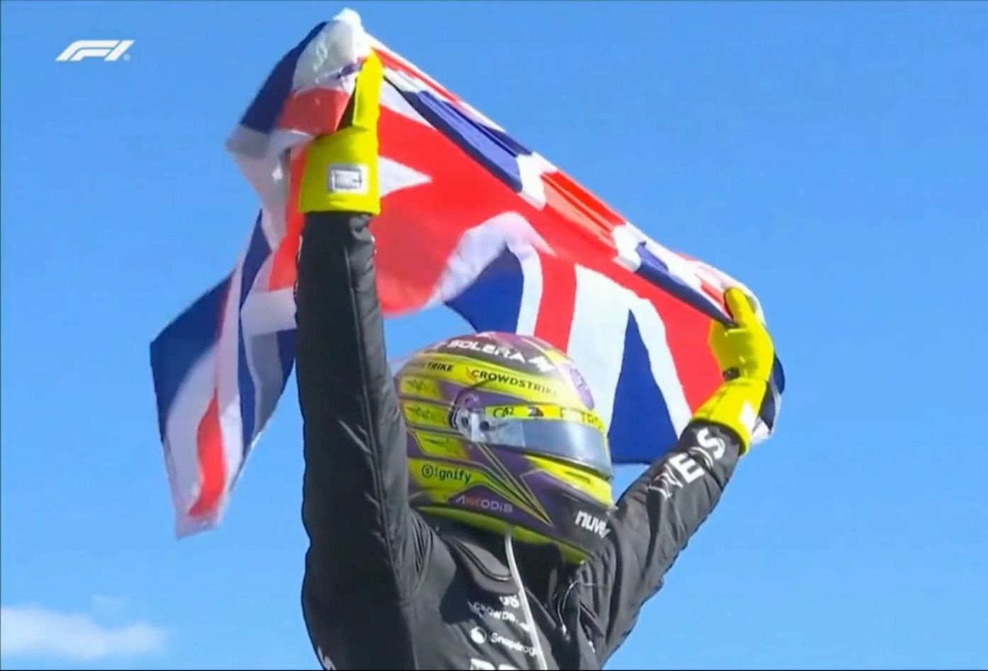 包含震撼！汉密尔顿在网球赛场挺进决赛！的词条