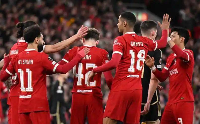 巴特勒在巴黎圣日耳曼比赛中战术调整，精彩发挥引发热议！的简单介绍