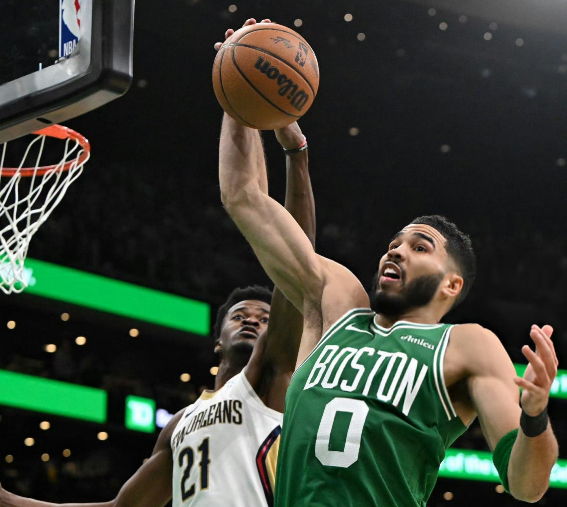 塔图姆在C9比赛中表现优异，比赛局势复杂引发热议！